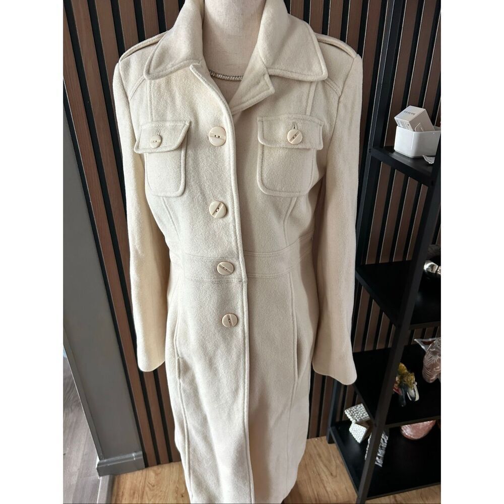 Kenneth Cole reaction cream colored military style wool coat size 6 pea coat
